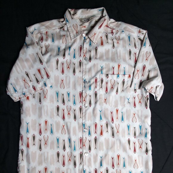 Vintage Da Vinci Fish Pattern Polyester Disco Shirt - Picture 2 of 8